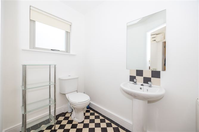 16 Waterside Grove, Malahide, County Dublin