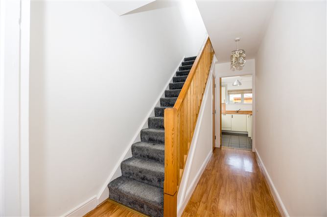 16 Waterside Grove, Malahide, County Dublin