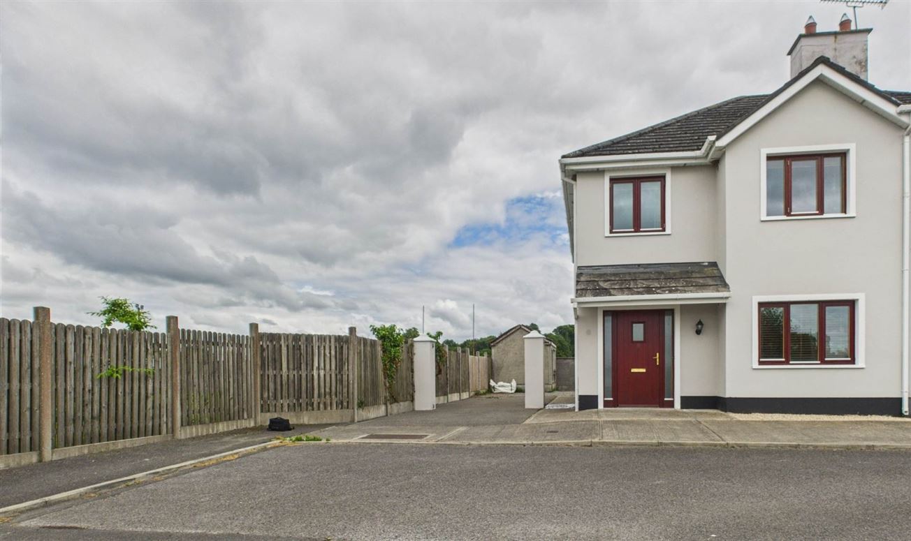 6 Breatnach Court, Ferbane, County Offaly