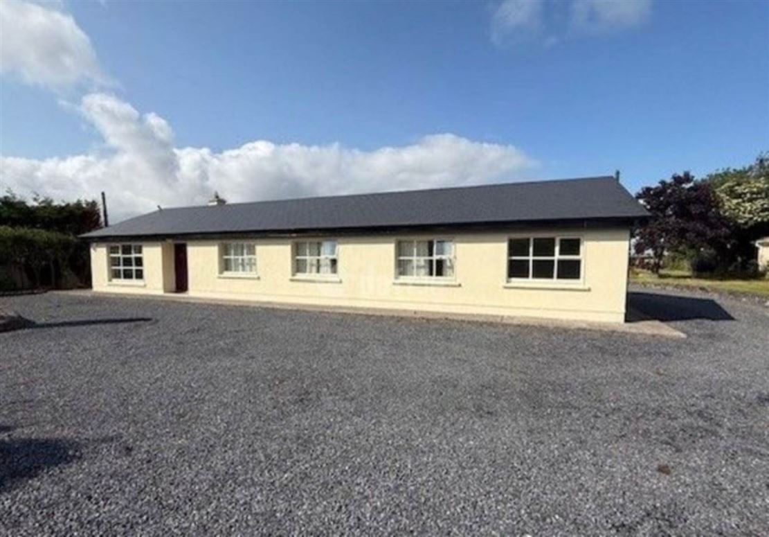 School Road, Carnmore, Oranmore, Galway, County Galway