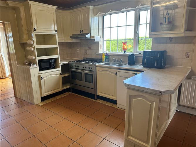 Corglass, Moyne, Longford