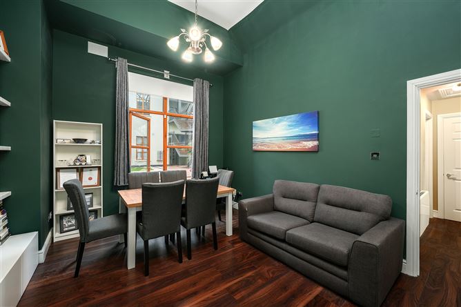 109 The Sycamore, Winter Garden, Pearse Street, Dublin 2, Dublin, D02AK24