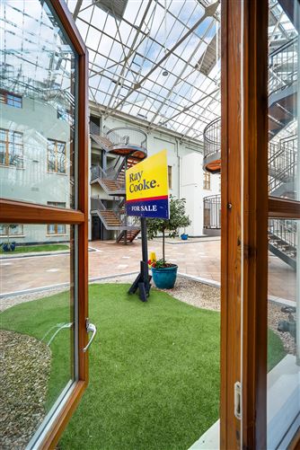 109 The Sycamore, Winter Garden, Pearse Street, Dublin 2, Dublin, D02AK24