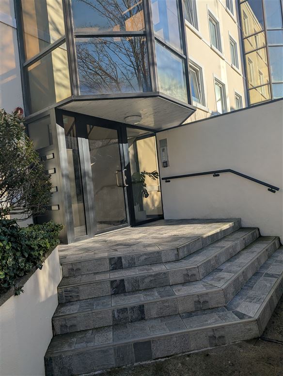 Marine Court,Crofton Road,, Dun Laoghaire,   South County Dublin, A96KH90
