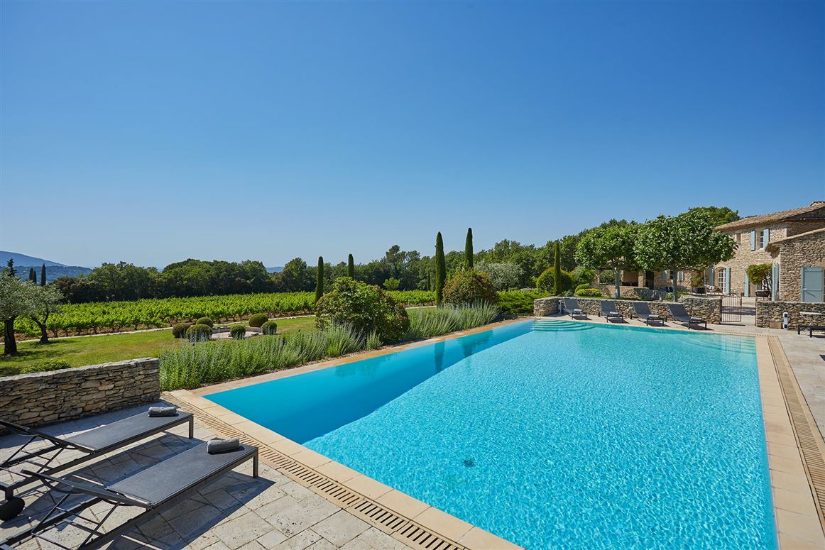 Champagne & Blue,Ménerbes,Provence-Alps-French Riviera,France