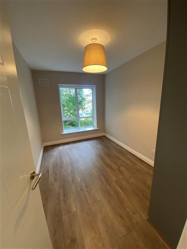 Photo 7 of 15 — 68 St. James's Wood, South Circular Road, , Kilmainham, Dublin 8, D08AE19