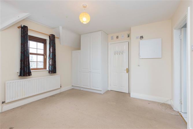 1 The Gate Lodge, Blackcastle Lodge, Flowerhill, Navan Co. Meath