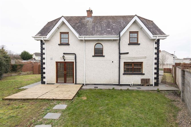 1 The Gate Lodge, Blackcastle Lodge, Flowerhill, Navan Co. Meath