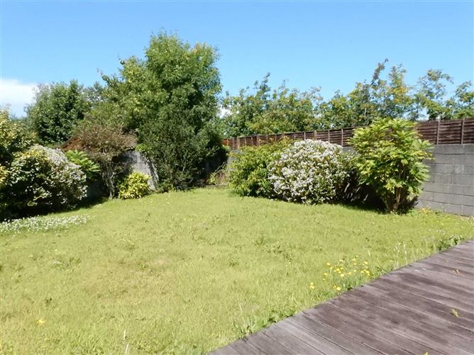 52 Ros Na Ri, Shanaway Road, Ennis, County Clare