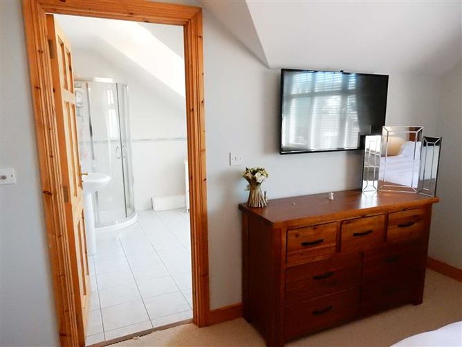 52 Ros Na Ri, Shanaway Road, Ennis, County Clare