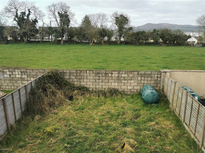 24 Highwood Park, Collooney, Co. Sligo