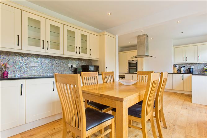 44 Orchardstown Avenue, Rathfarnham, Dublin 14