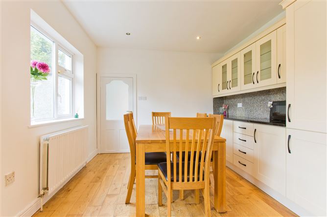 44 Orchardstown Avenue, Rathfarnham, Dublin 14