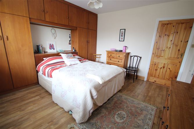 10 GLENWOOD, CARRIGALINE, CO. CORK , Carrigaline, Cork