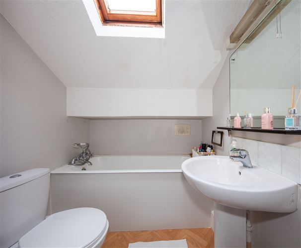 8 Villa Blanchard, Blanchardstown, Dublin 15