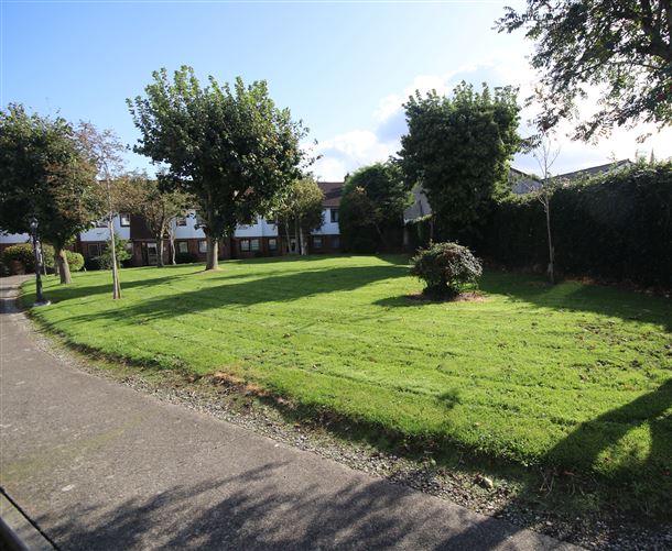 8 Villa Blanchard, Blanchardstown, Dublin 15