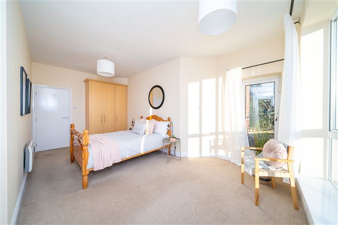 33 Chesterfield, Islandbridge, Dublin 8