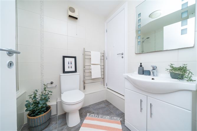 33 Chesterfield, Islandbridge, Dublin 8