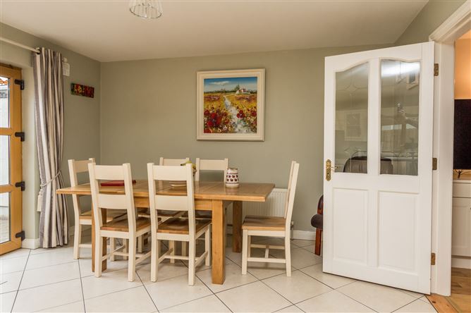 56 Oldwood, Ardsallagh, Roscommon Town, Co. Roscommon