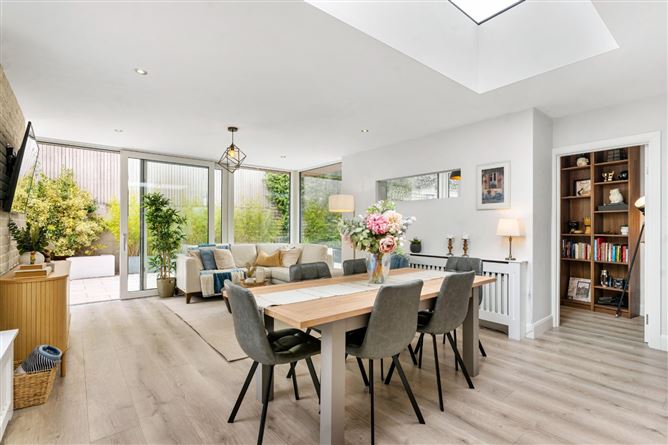 Photo 8 of 29 — 12 Airpark Rise, Rathfarnham, Dublin 16