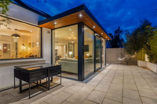 Photo 24 of 29 — 12 Airpark Rise, Rathfarnham, Dublin 16