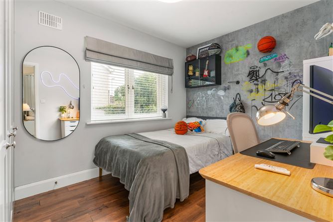 Photo 17 of 29 — 12 Airpark Rise, Rathfarnham, Dublin 16