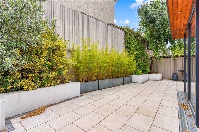 Photo 19 of 29 — 12 Airpark Rise, Rathfarnham, Dublin 16