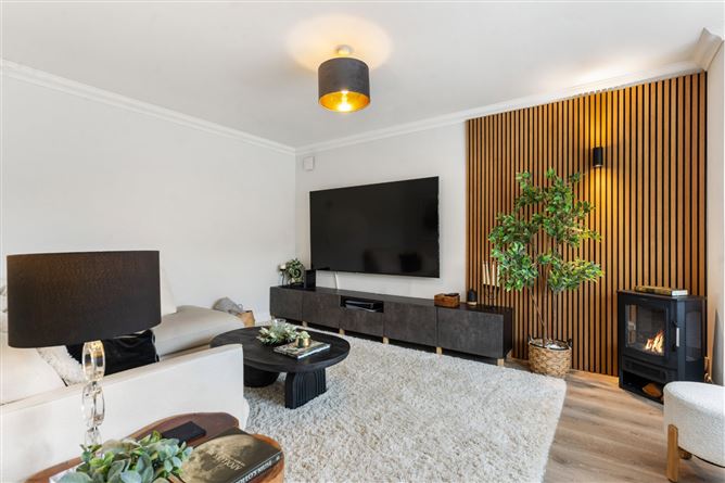 Photo 4 of 29 — 12 Airpark Rise, Rathfarnham, Dublin 16