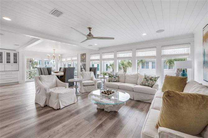 Ivory & Seafoam,Santa Rosa Beach,Florida,USA