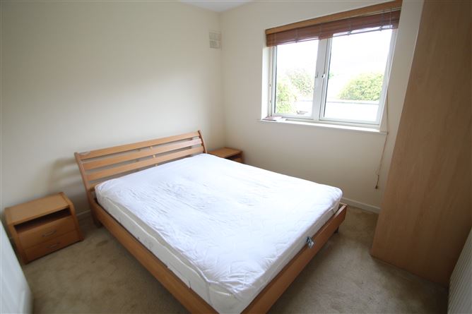 3 Castlehill, Fernhill Road, Carrigaline, Cork