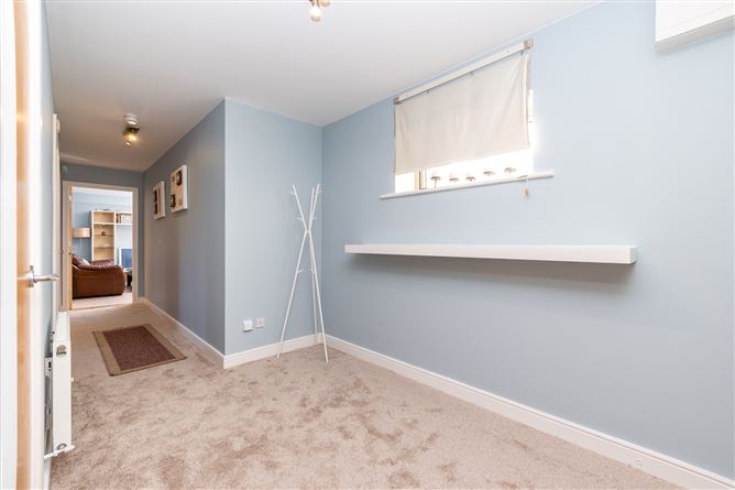 2 Kings Hall, Waterside, Malahide,   County Dublin