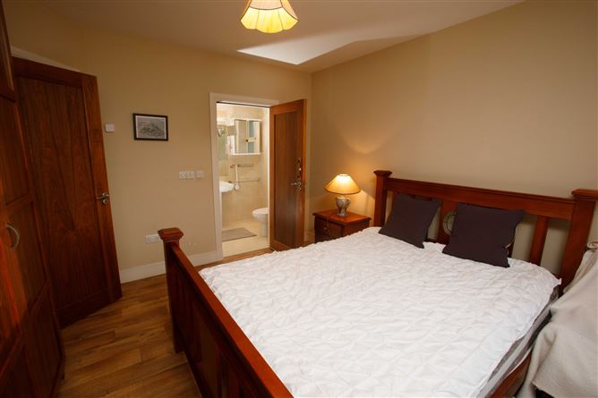 36 Hunters Wood, Ballyseedy, Tralee, Co. Kerry
