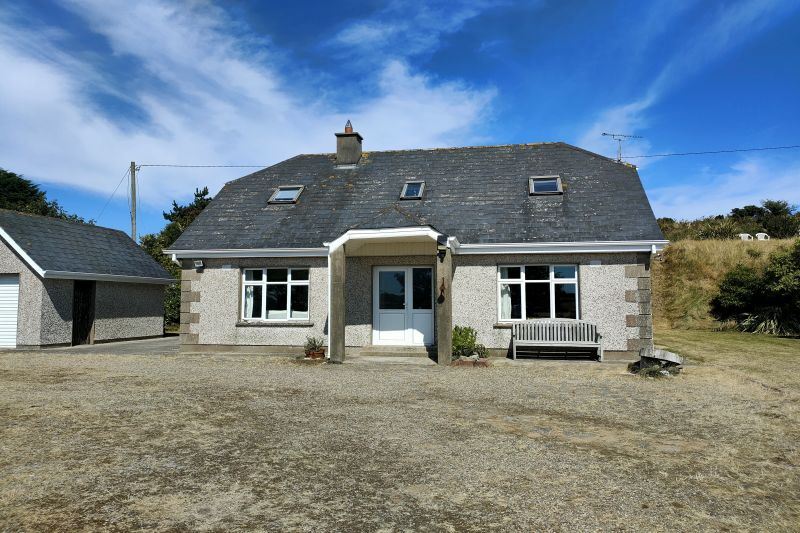 Tuskar Lodge, Ballyconnigar Upper, Blackwater, Wexford