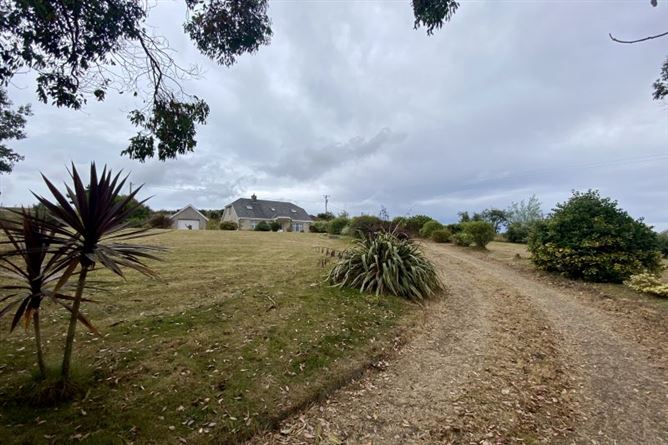 Tuskar Lodge, Ballyconnigar Upper, Blackwater, Wexford