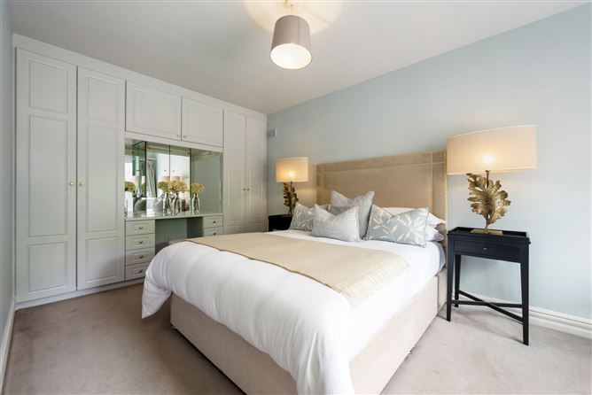 2 Prospect Heath, Rathfarnham, Dublin 16