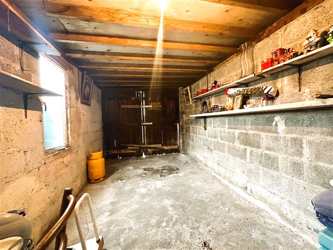 20 De Valera Park, Limerick City, Co. Limerick, Thomondgate, Limerick City