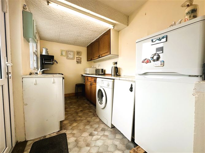 20 De Valera Park, Limerick City, Co. Limerick, Thomondgate, Limerick City