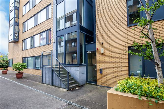   Apartment 68, Longmeadows Apartments Dublin 8,, Islandbridge, Dublin 8
