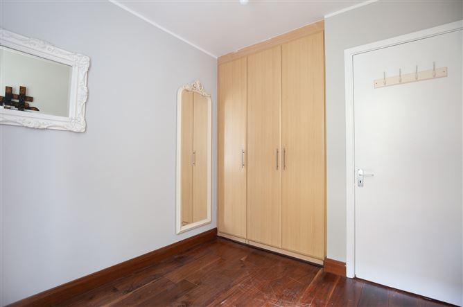   Apartment 68, Longmeadows Apartments Dublin 8,, Islandbridge, Dublin 8