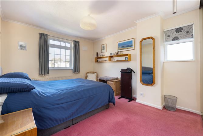 15 Corbawn Grove, Shankill, Dublin 18