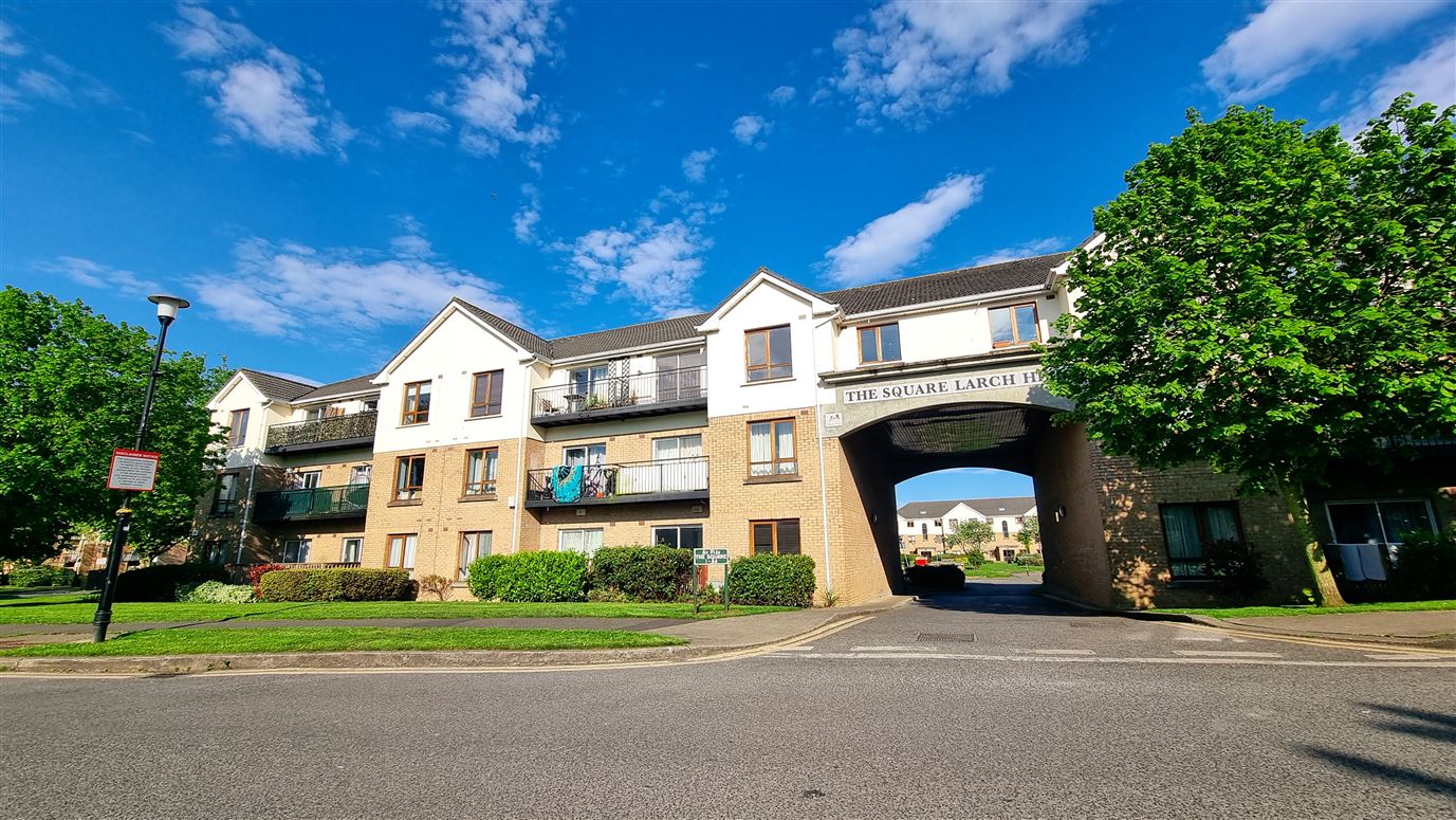71 The Square, Larch Hill, Santry,   Dublin 9