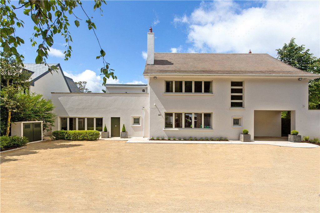 Craughwell, Brighton Road, Foxrock, Dublin 18