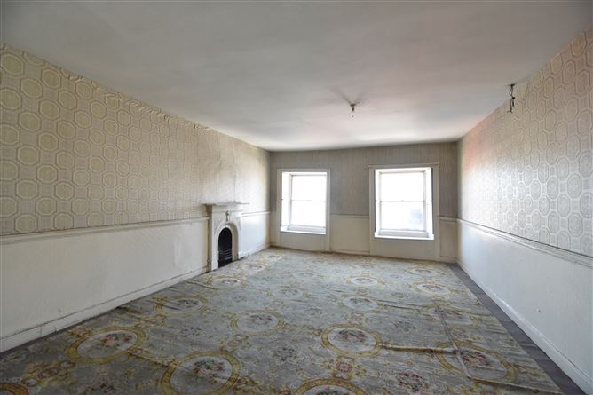 14 Market Square, Enniscorthy, Wexford