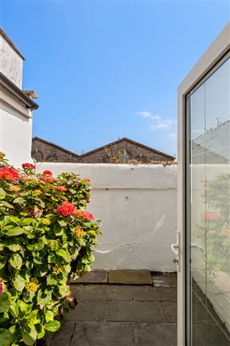 18 Great Western Villas, Phibsboro, Dublin 7