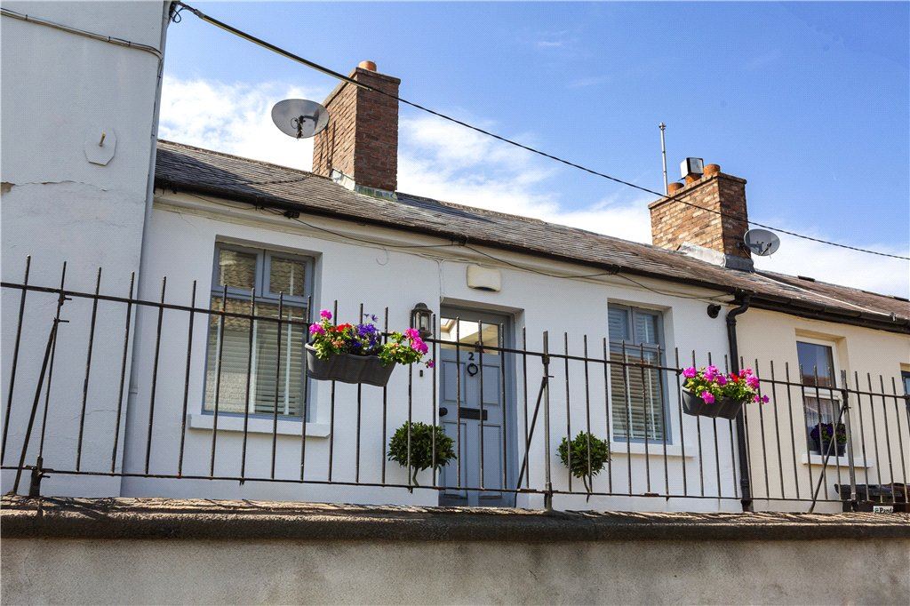 2 Glenalua Terrace, Glenalua Road, Killiney, Co. Dublin