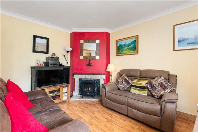 Apartment 4, RIVERSDALE HOUSE, Glasnevin Court, Glasnevin, Dublin 11