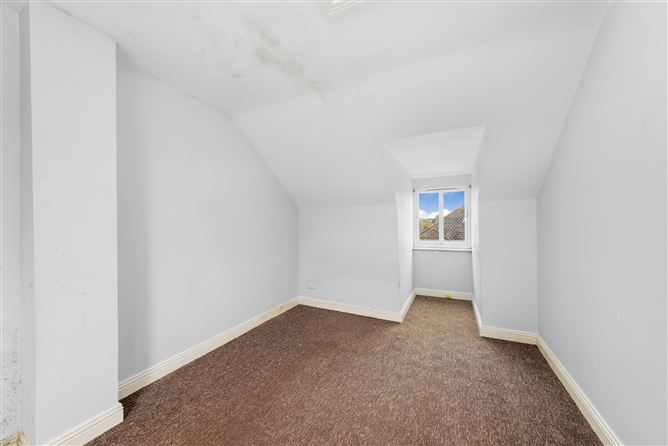 Photo 17 of 26 — 17 Moylaragh Avenue, Balbriggan, Co. Dublin