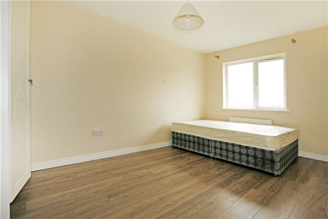 66 Cluainin, Shannon, Co. Clare