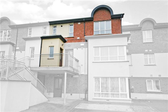 66 Cluainin, Shannon, Co. Clare