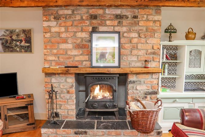 Main image for Cob Cottage,Cob Cottage, Moortown, Tomhaggard, co. Wexford, Y35K281, Ireland